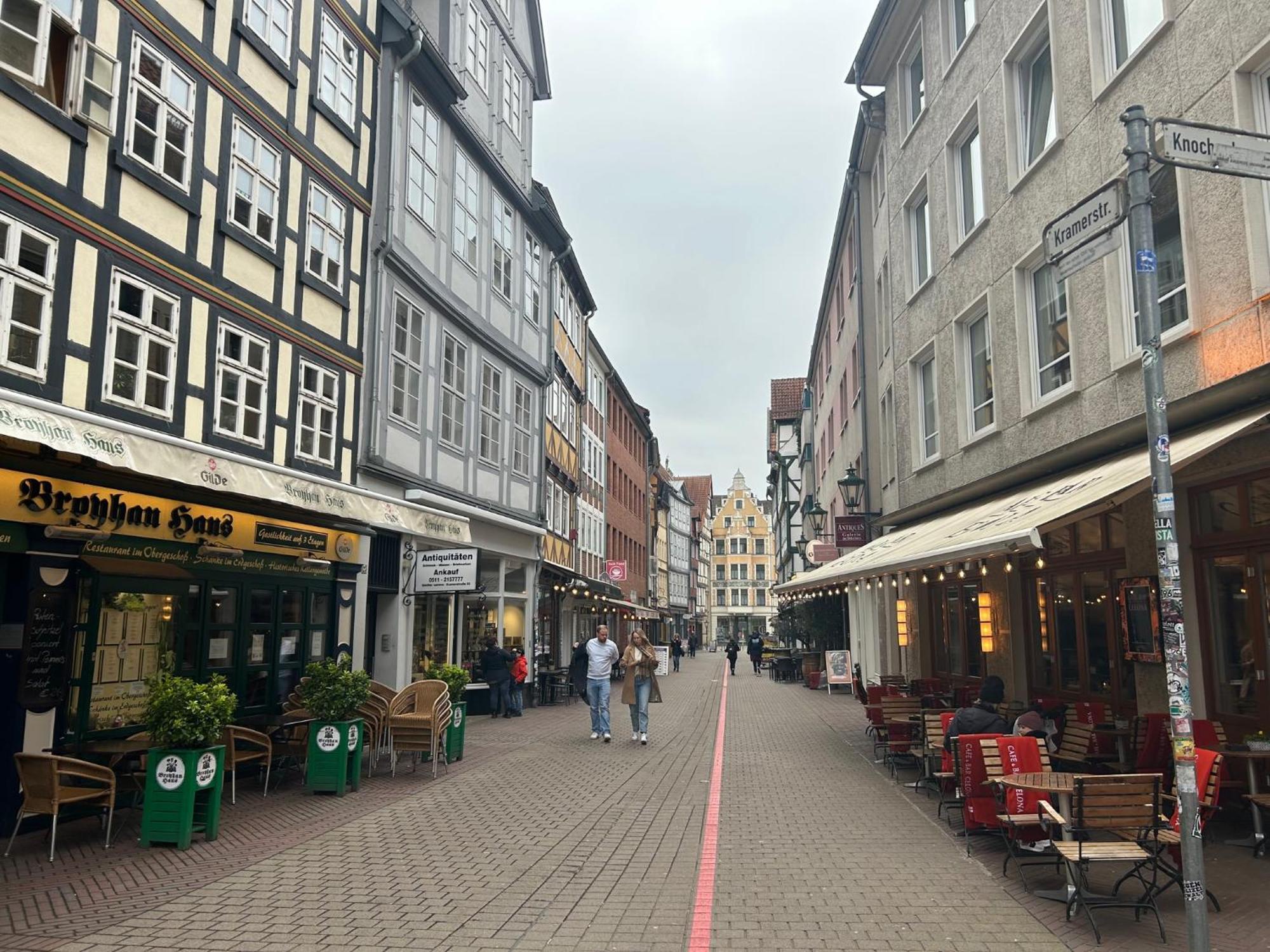 Eich-Penthouse, Zentral Am Stadtwald Mit Ausblick Ueber Die Stadt, 24H Self Check-In, Netflix, Disneyplus Hannover Buitenkant foto
