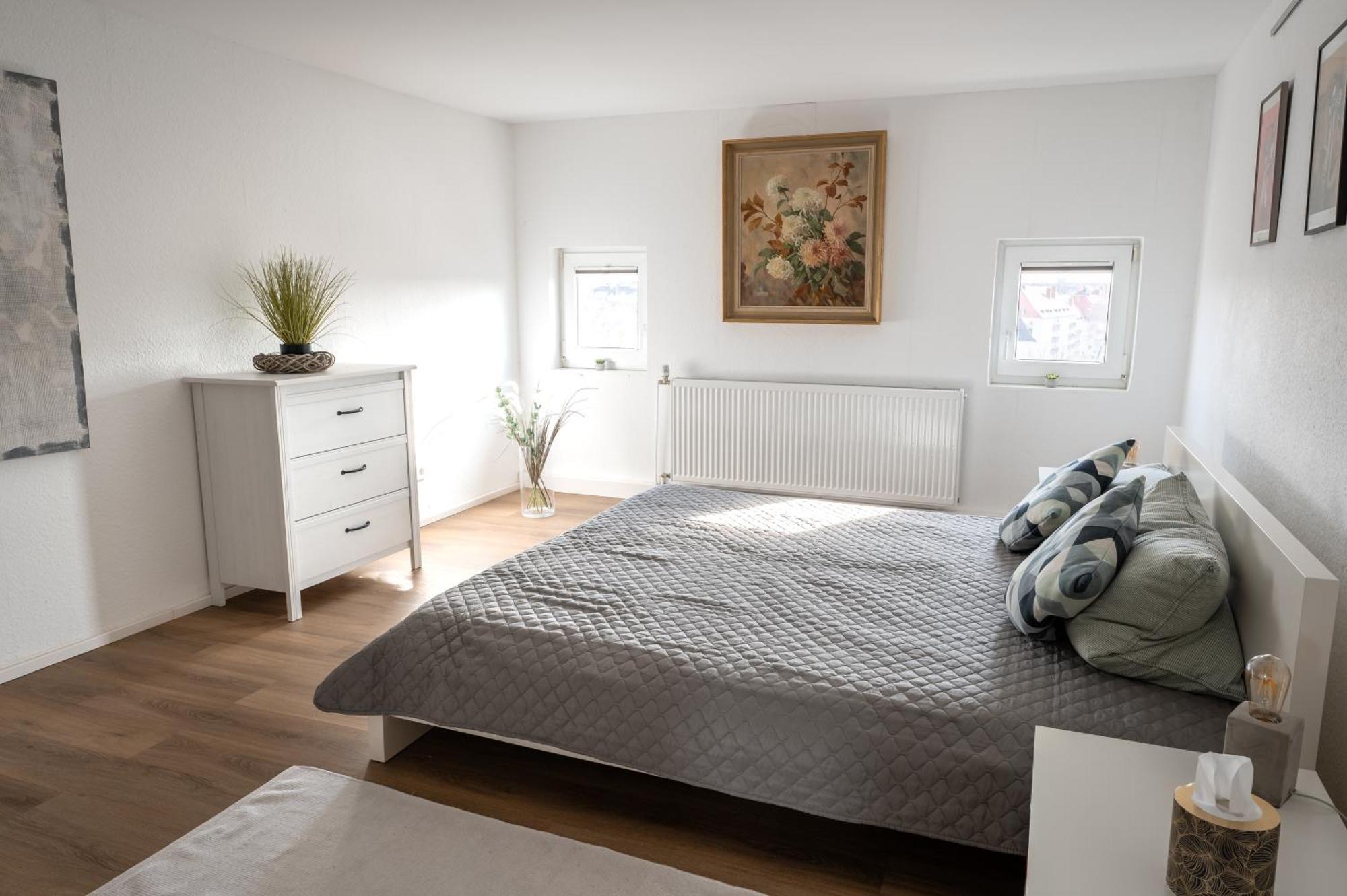 Eich-Penthouse, Zentral Am Stadtwald Mit Ausblick Ueber Die Stadt, 24H Self Check-In, Netflix, Disneyplus Hannover Buitenkant foto