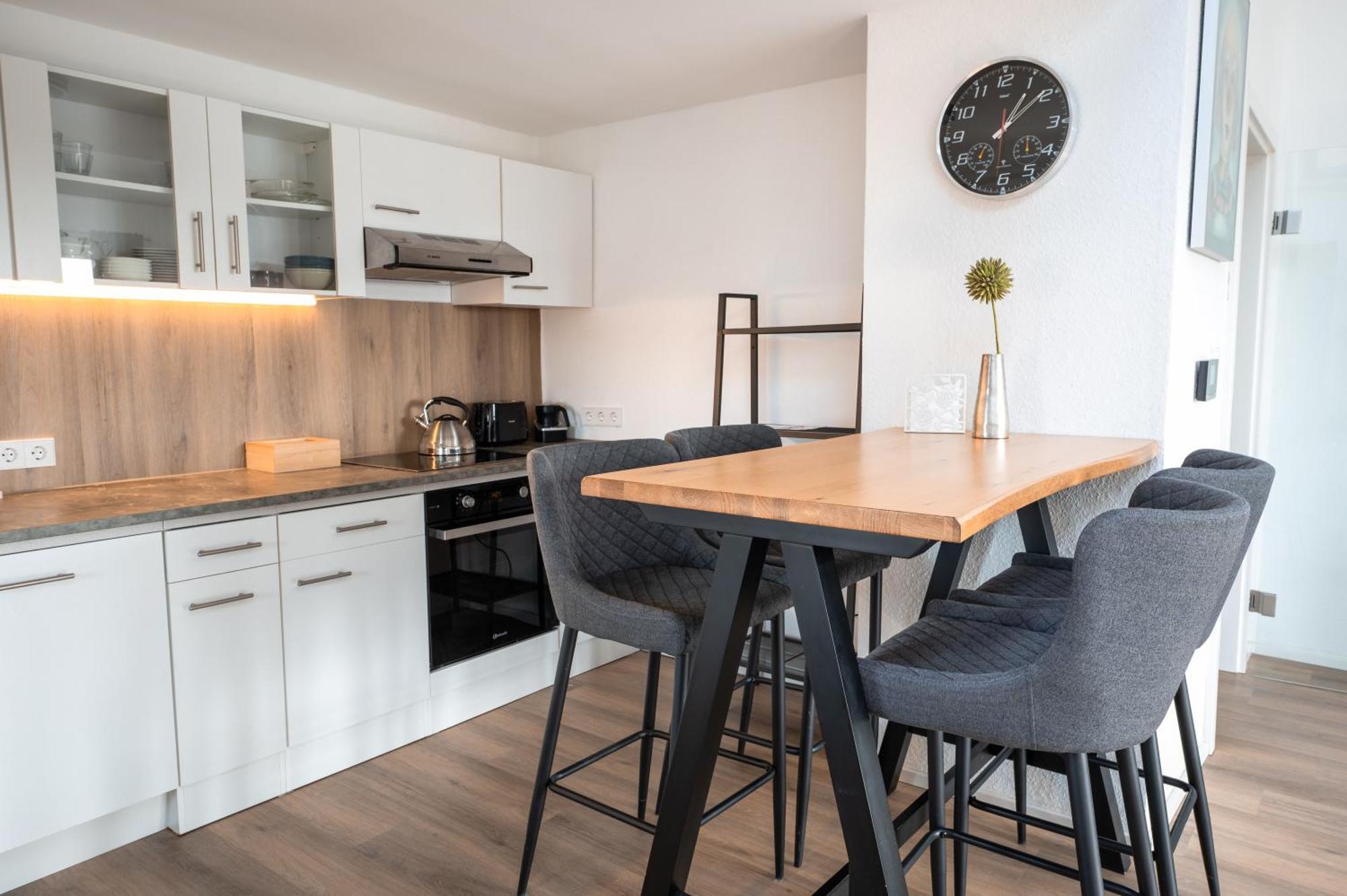 Eich-Penthouse, Zentral Am Stadtwald Mit Ausblick Ueber Die Stadt, 24H Self Check-In, Netflix, Disneyplus Hannover Buitenkant foto