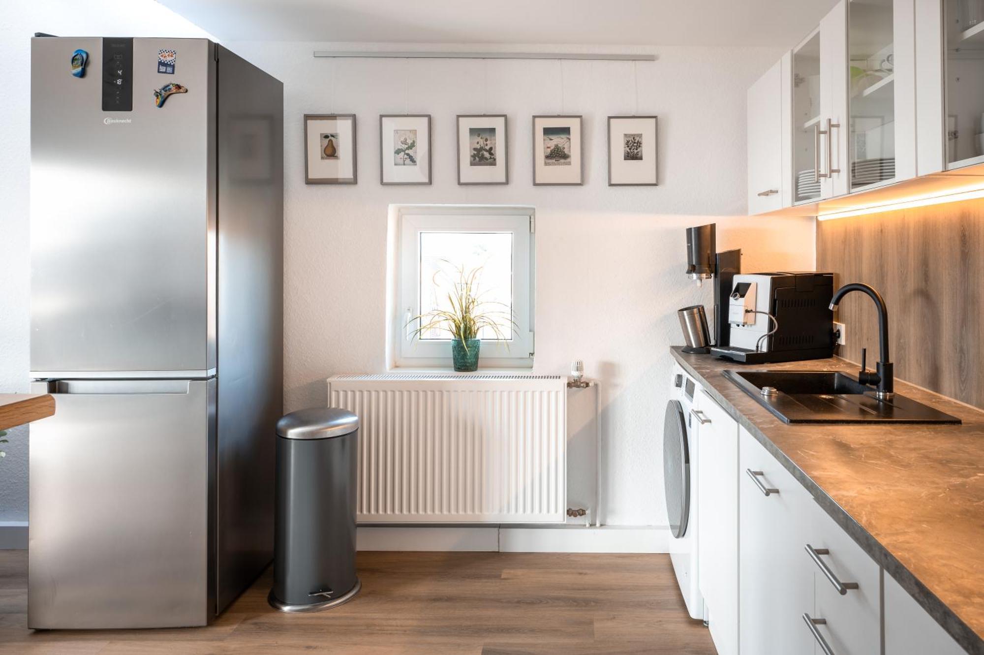 Eich-Penthouse, Zentral Am Stadtwald Mit Ausblick Ueber Die Stadt, 24H Self Check-In, Netflix, Disneyplus Hannover Buitenkant foto